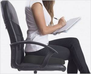 Ортопедические подушки для стульев и кресел — модели и правила выбора